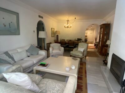 Apartament na sprzedaż w San Pedro de Alcántara, Marbella, Málaga (Hiszpania)