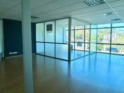 Bureau à louer à Nueva Andalucía, Marbella, Malaga (Espagne)
