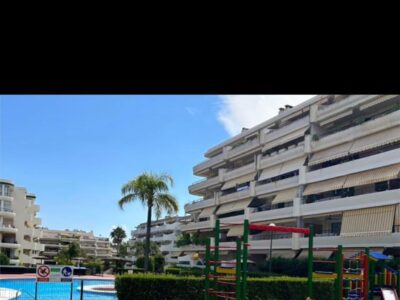Apartamento en venta en San Pedro de Alcántara, Marbella, Málaga (España)
