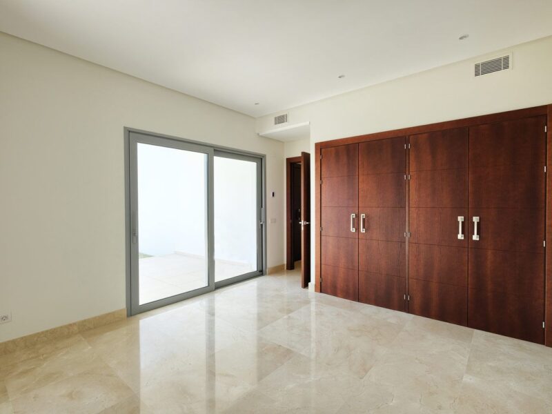 Villa til salg i Los Arqueros-Puerto del Almendro, Benahavís, Málaga (Spanien)