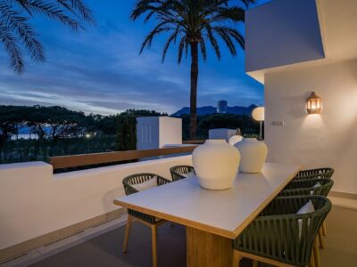 Apartment for sale in Rio Real-Los Monteros, Marbella, Málaga (Spain)