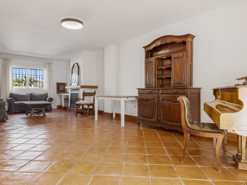 Villa til salg i San Pedro de Alcántara, Marbella, Málaga (Spanien)