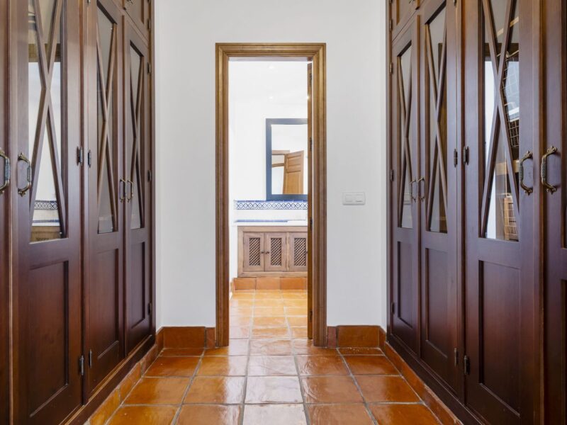 Villa til salg i San Pedro de Alcántara, Marbella, Málaga (Spanien)