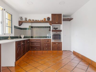 Villa til salg i San Pedro de Alcántara, Marbella, Málaga (Spanien)