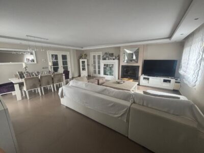 Villa til salg i San Pedro de Alcántara, Marbella, Málaga (Spanien)