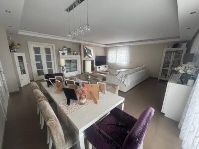 Villa til salg i San Pedro de Alcántara, Marbella, Málaga (Spanien)