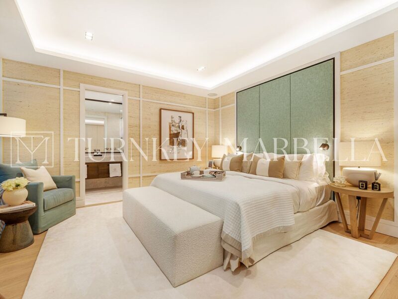 Villa til salg i Nueva Andalusien, Marbella, Málaga (Spanien)